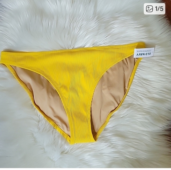 Bundle if 11 itens size Large - Picture 6 of 12